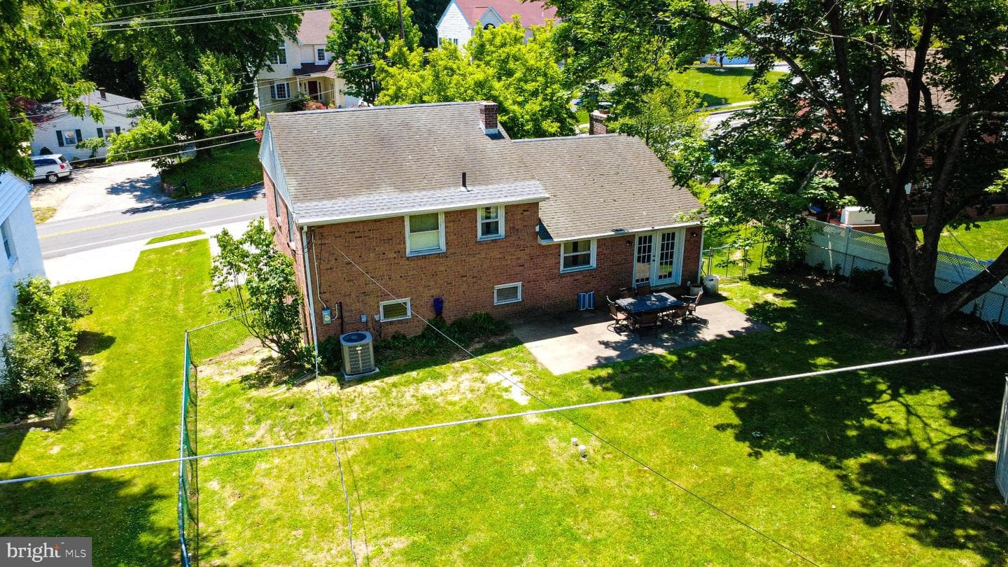 125 W Thomson Avenue photo 5
