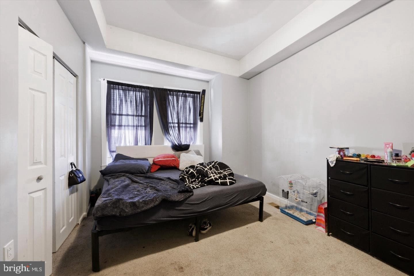 1121 E 11th Street photo 8