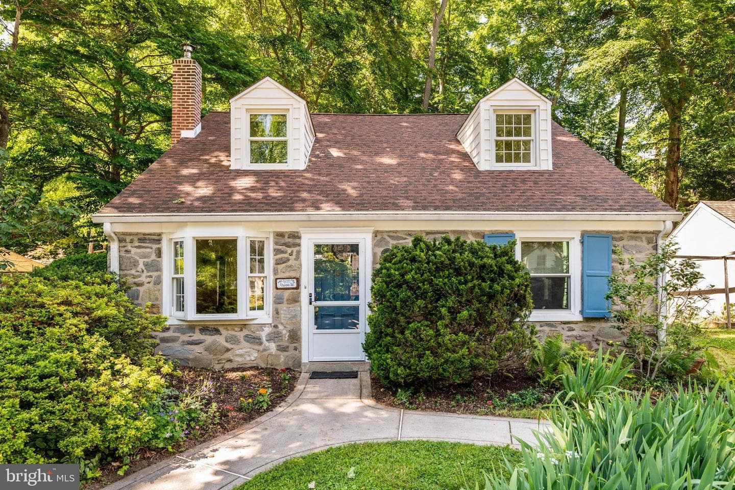 5025 Sylvia Road photo 2