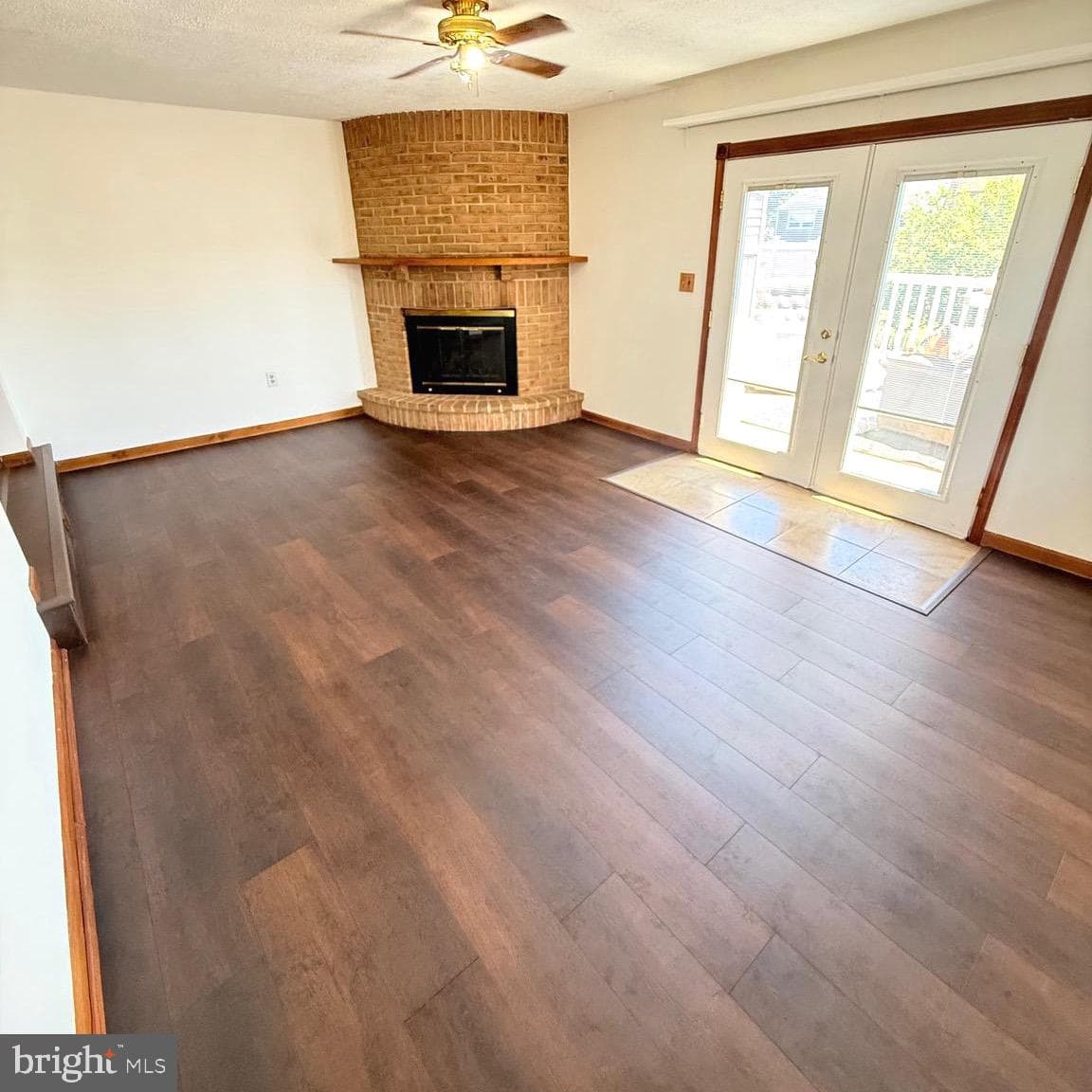 2121 N Lee Lane photo 17