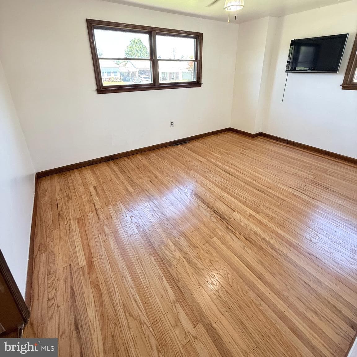 2121 N Lee Lane photo 29