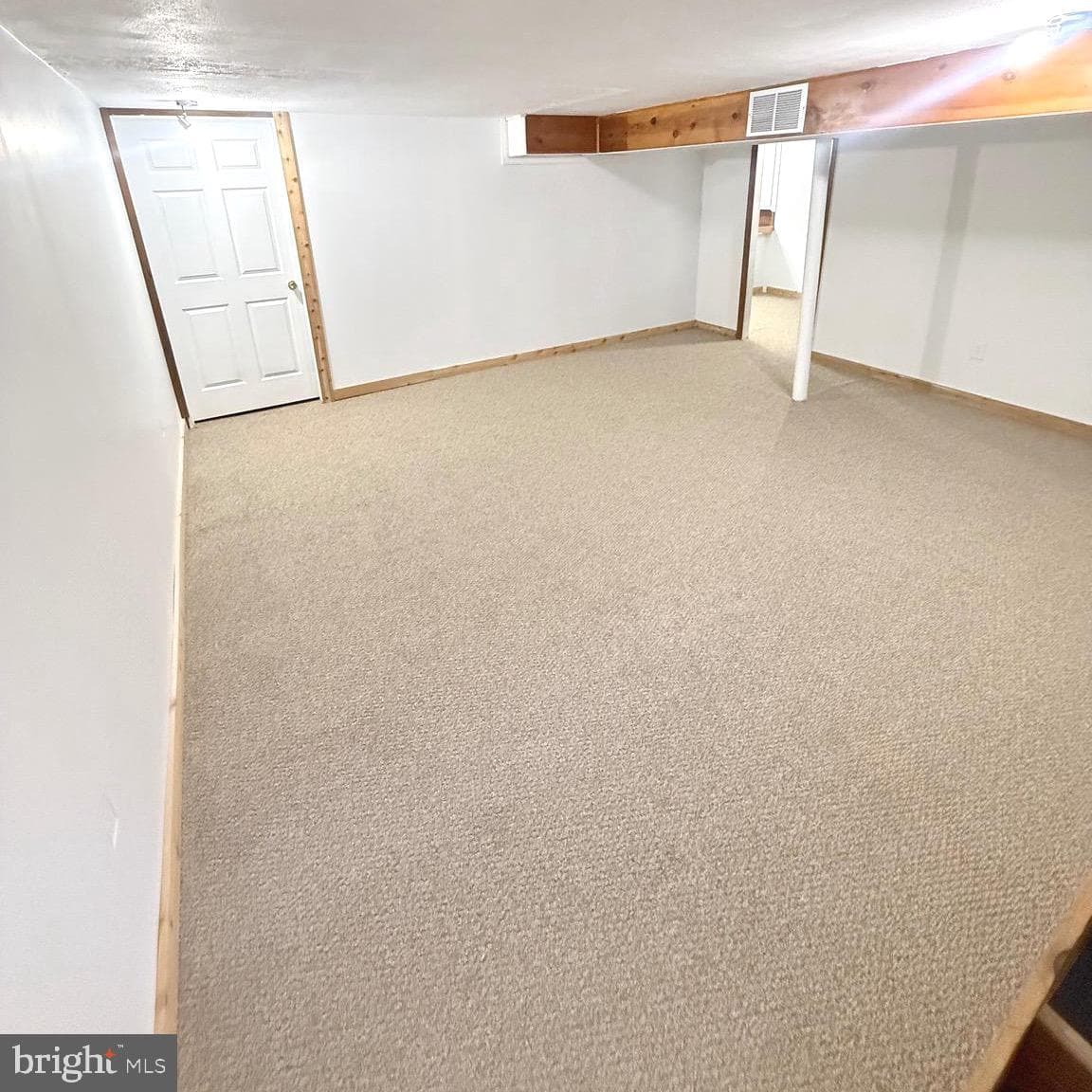 2121 N Lee Lane photo 34