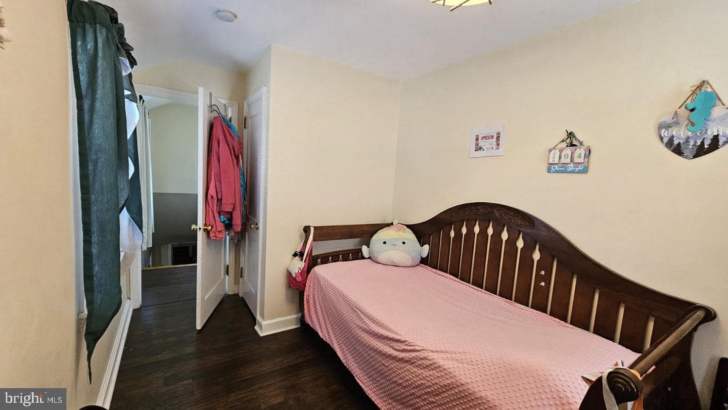 105 Scheivert Avenue photo 14