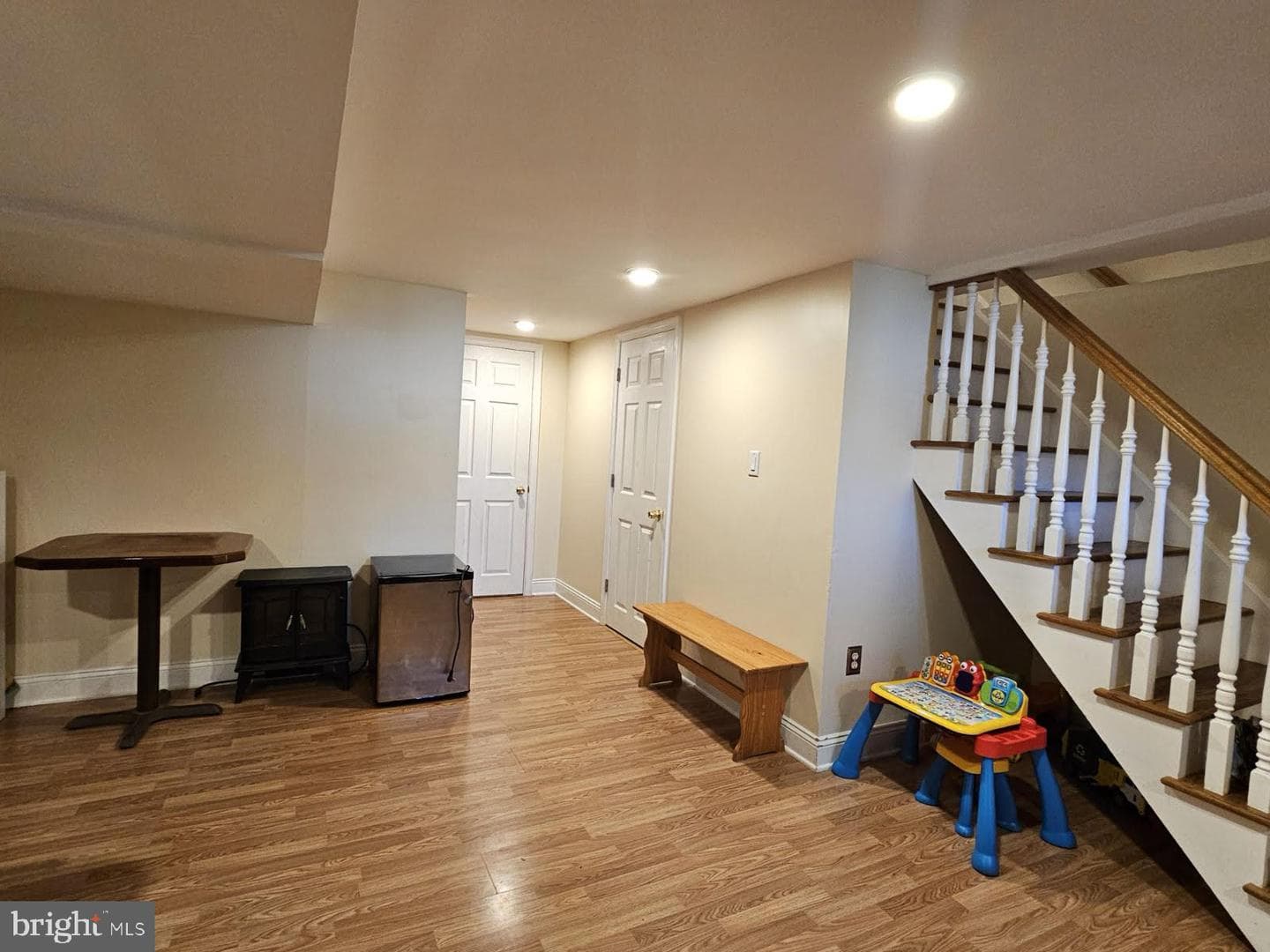 105 Scheivert Avenue photo 19