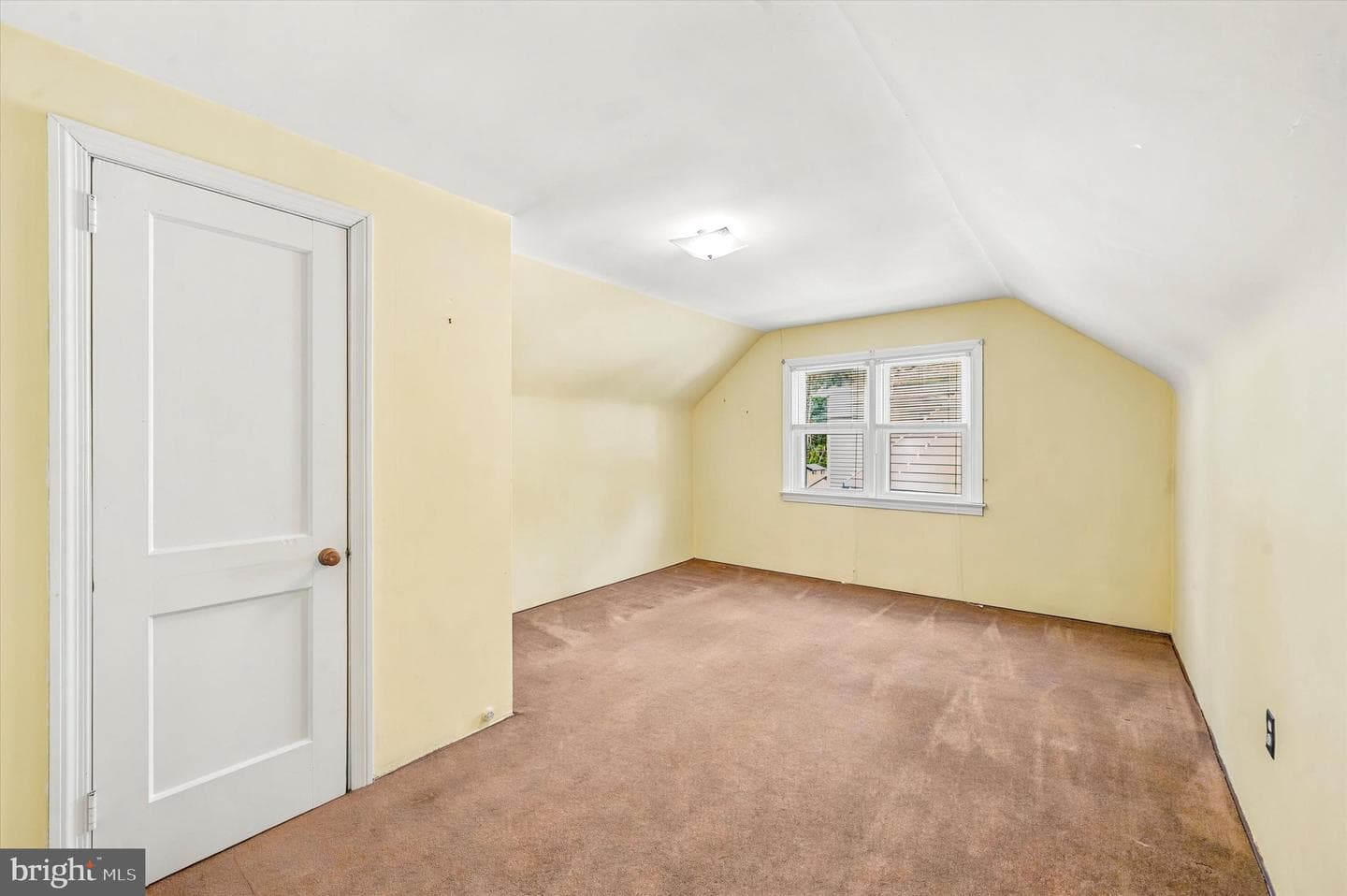 4202 Woodland Avenue photo 11