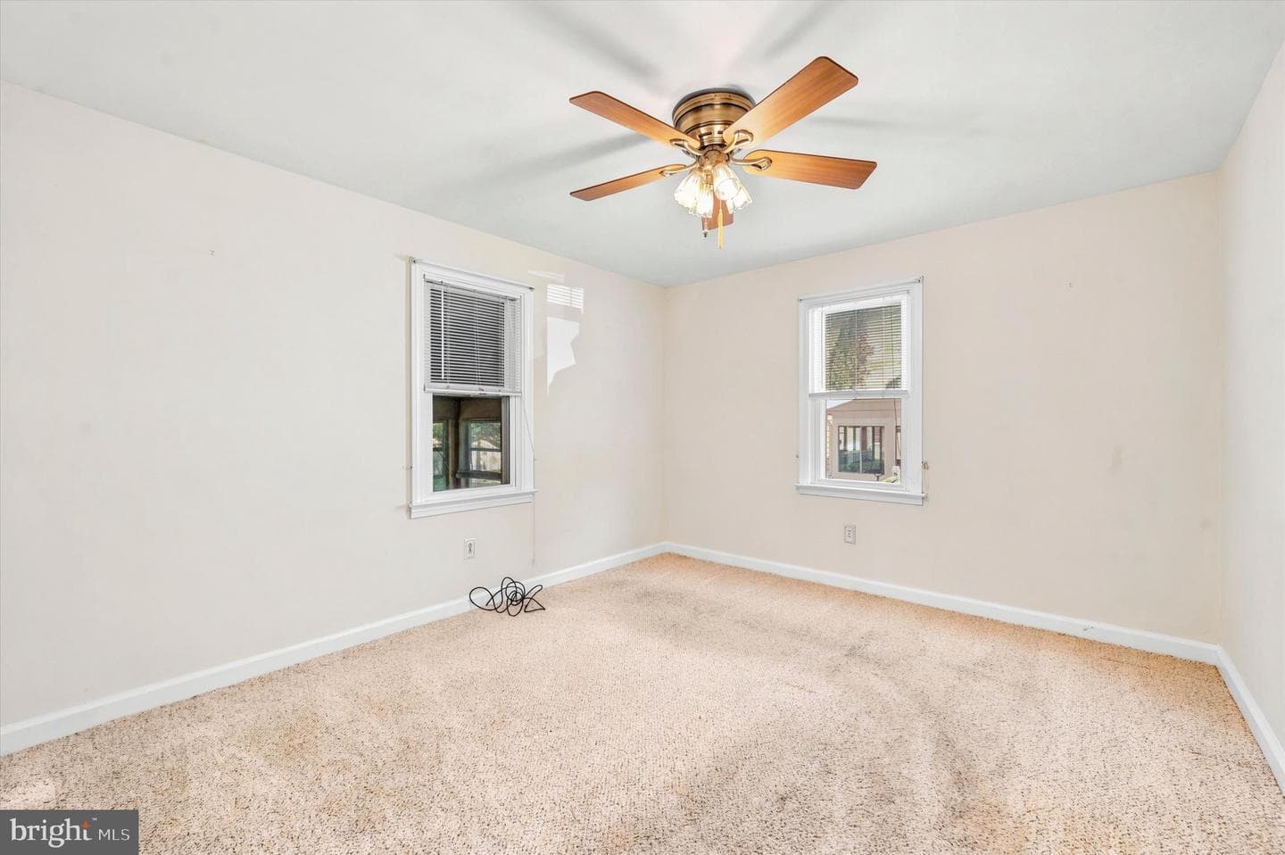 4202 Woodland Avenue photo 8