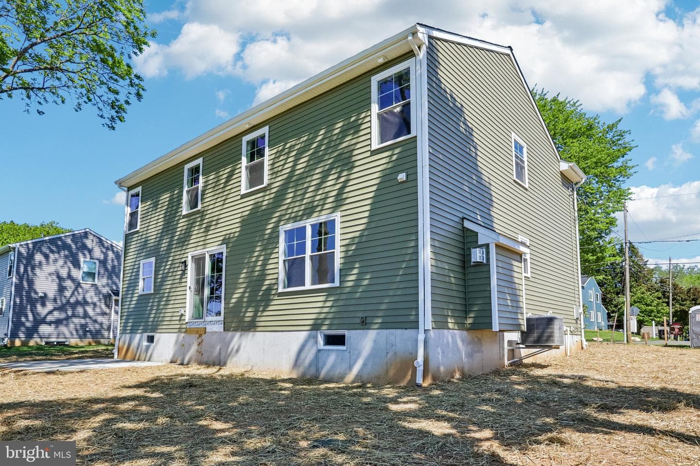 218 4th Avenue photo 45