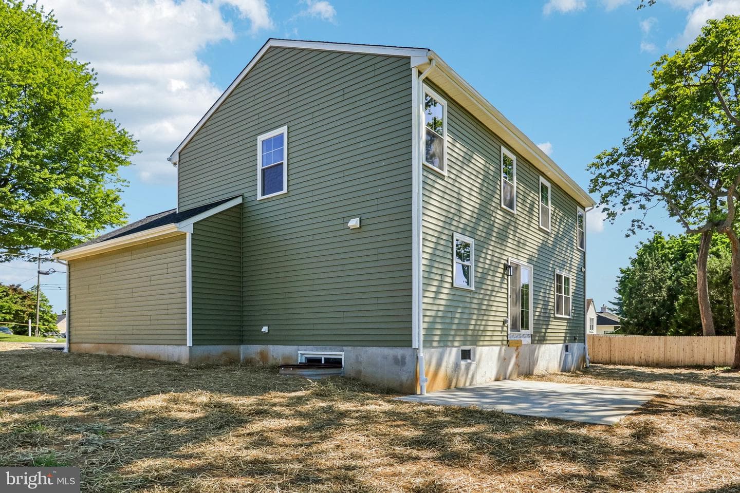 218 4th Avenue photo 46
