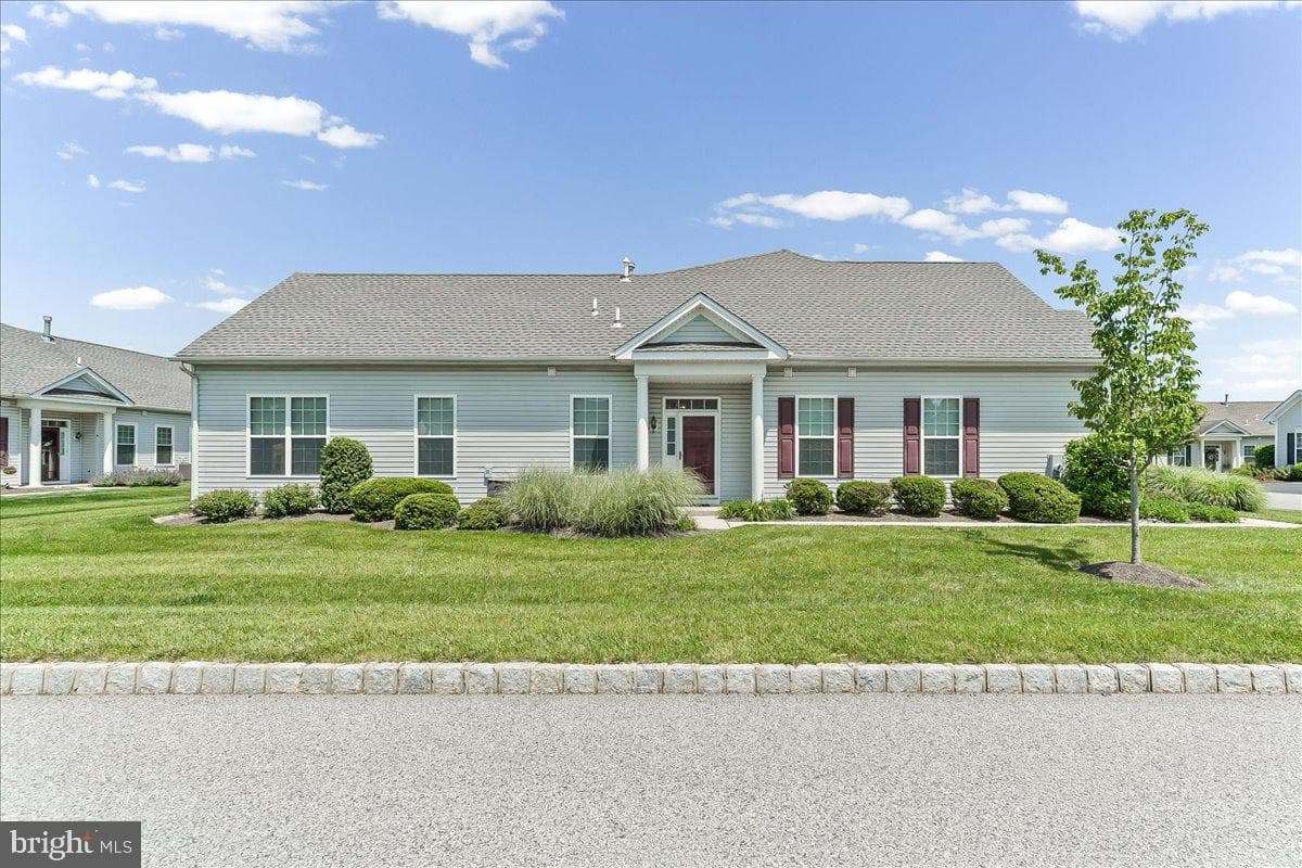 1636 Boxwood Road