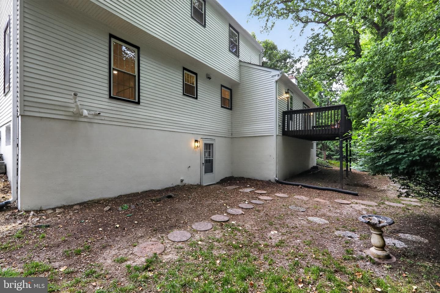 688 Meadowbrook Lane photo 48