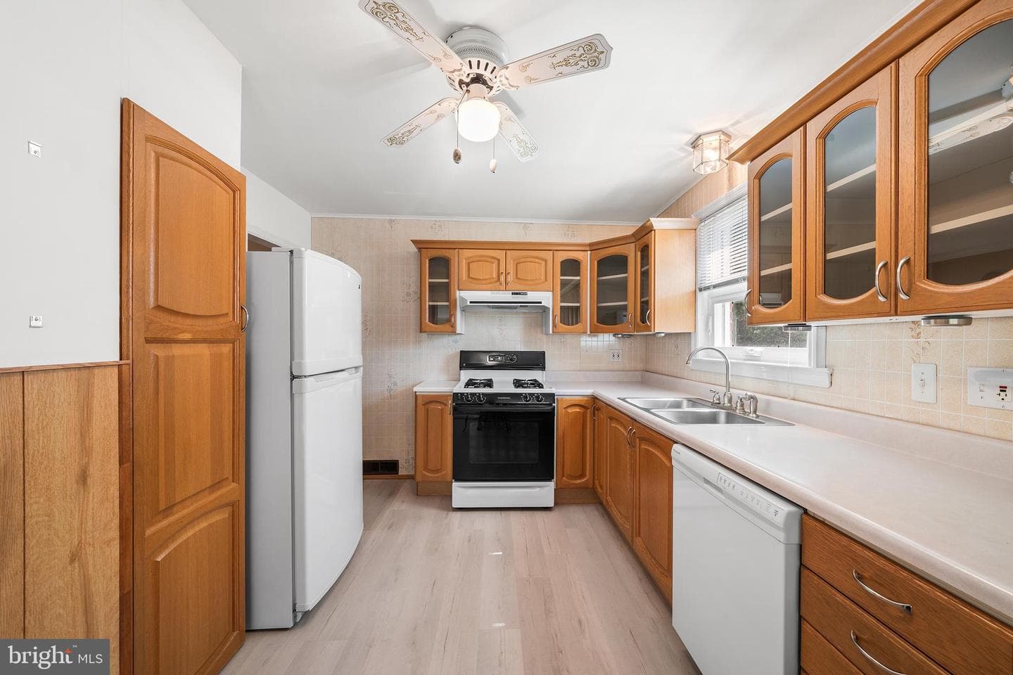 504 Lawrence Road photo 14
