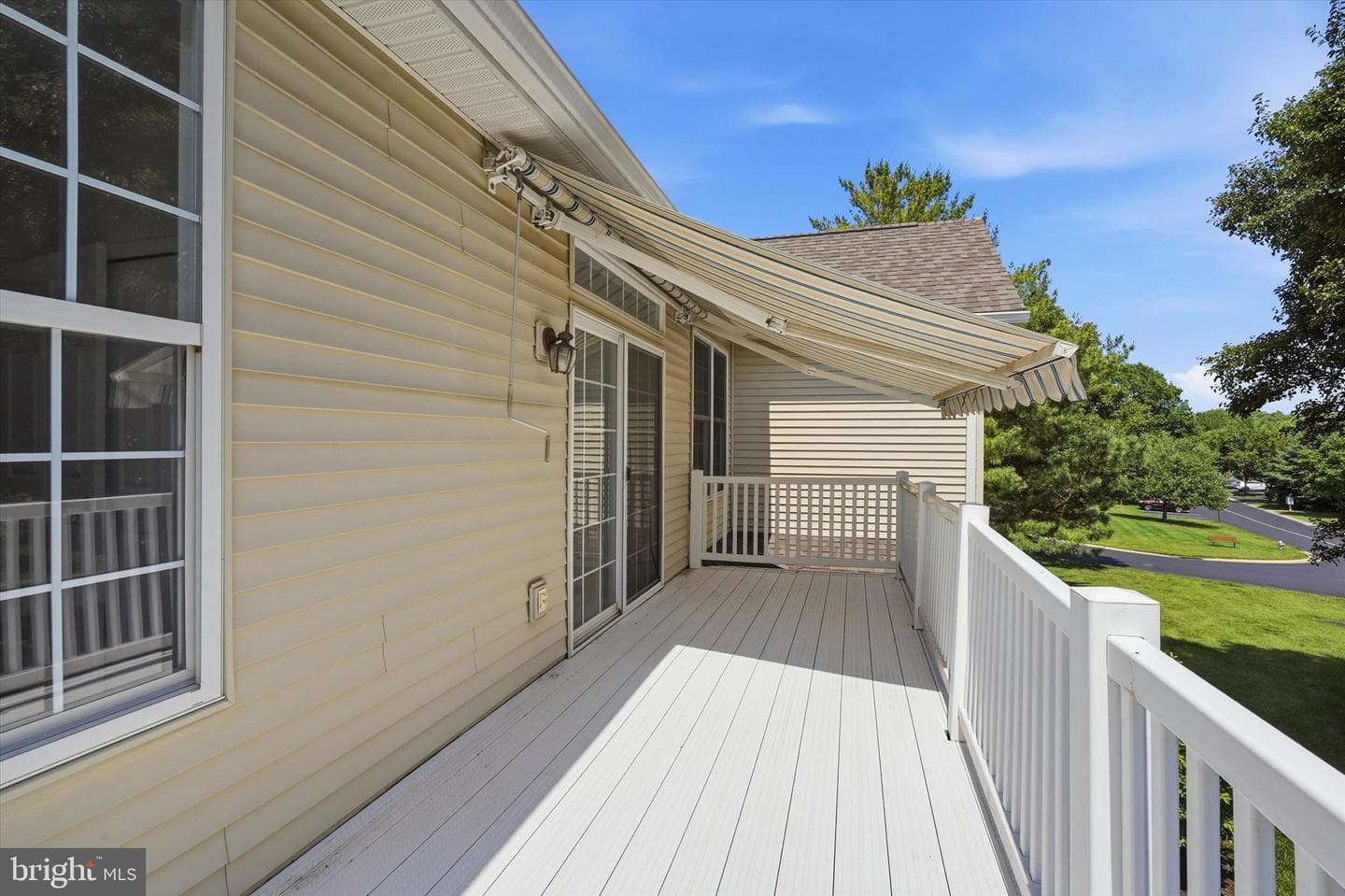 1493 Country Club Drive photo 5