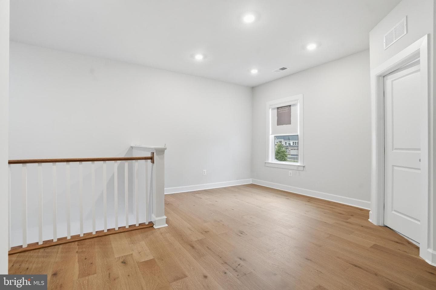 411 W Ponds Edge Drive photo 42