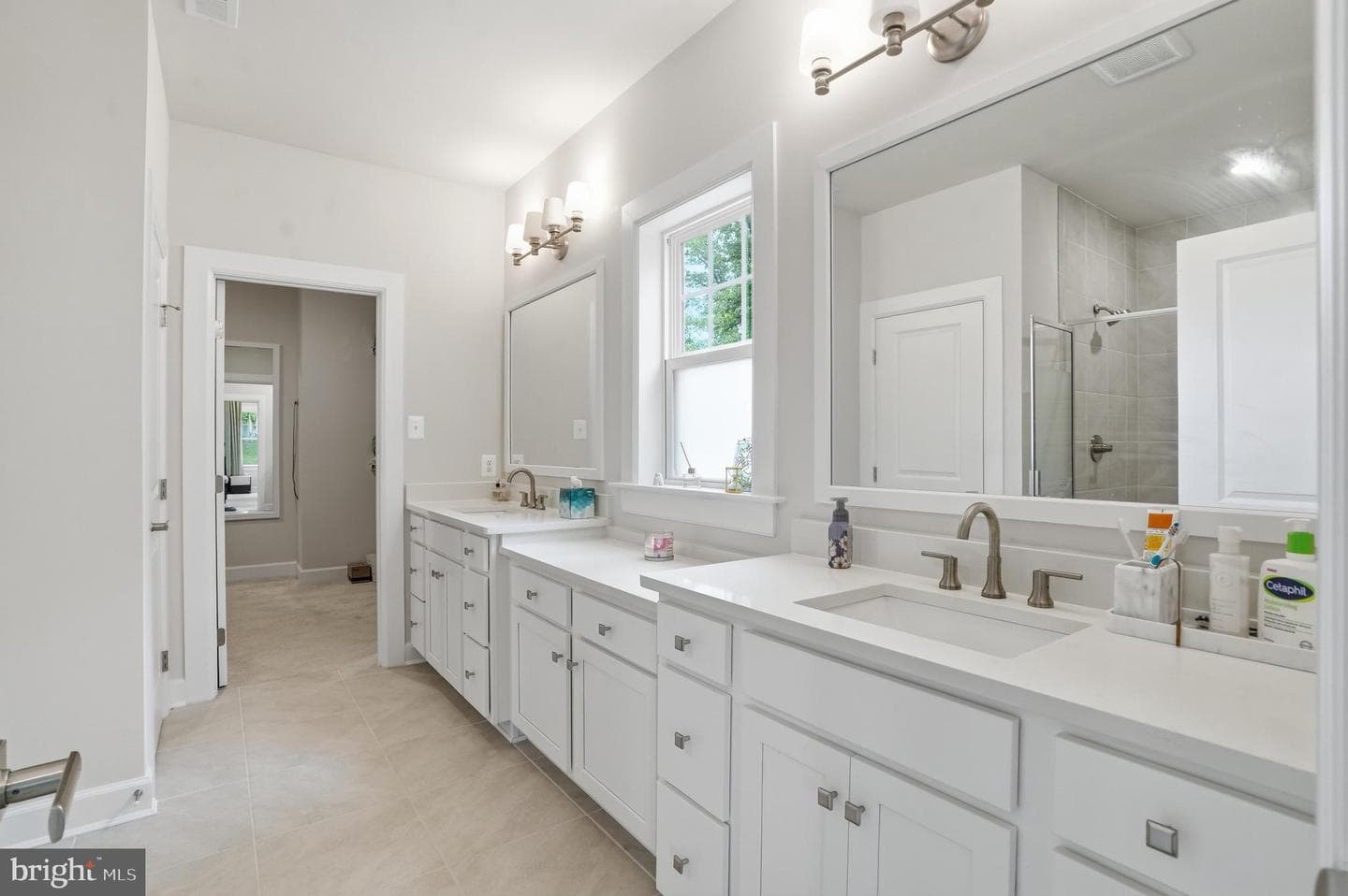 411 W Ponds Edge Drive photo 50