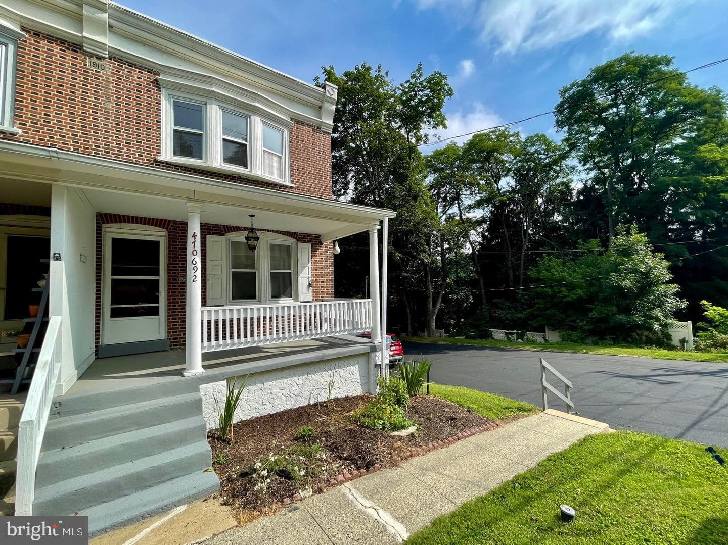 692 Lenni Road, Aston