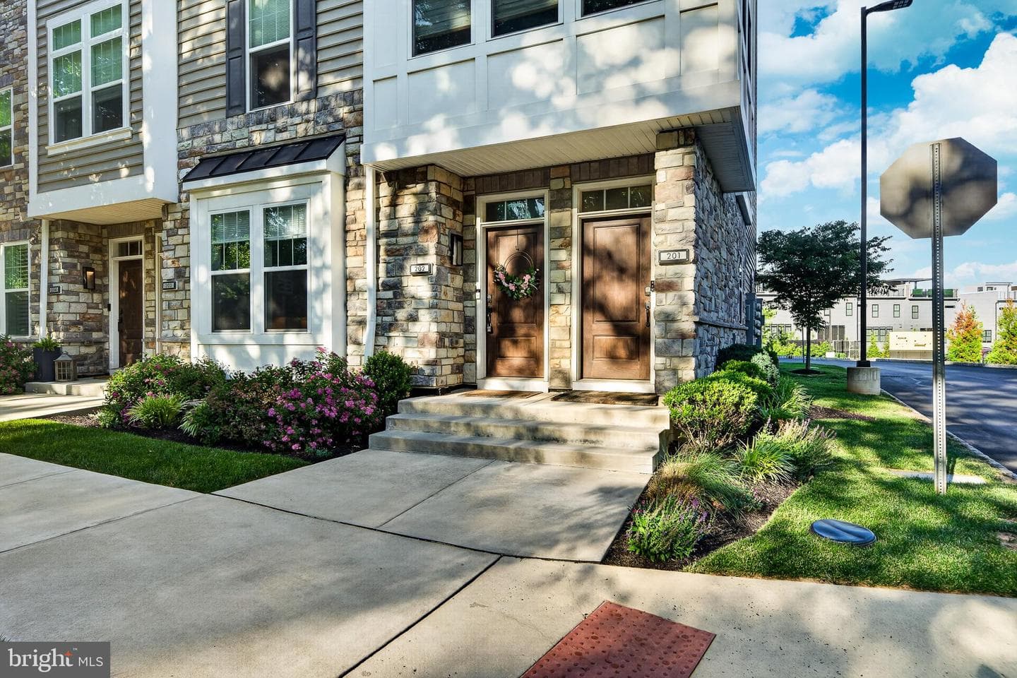 202 Charles Ellis Drive