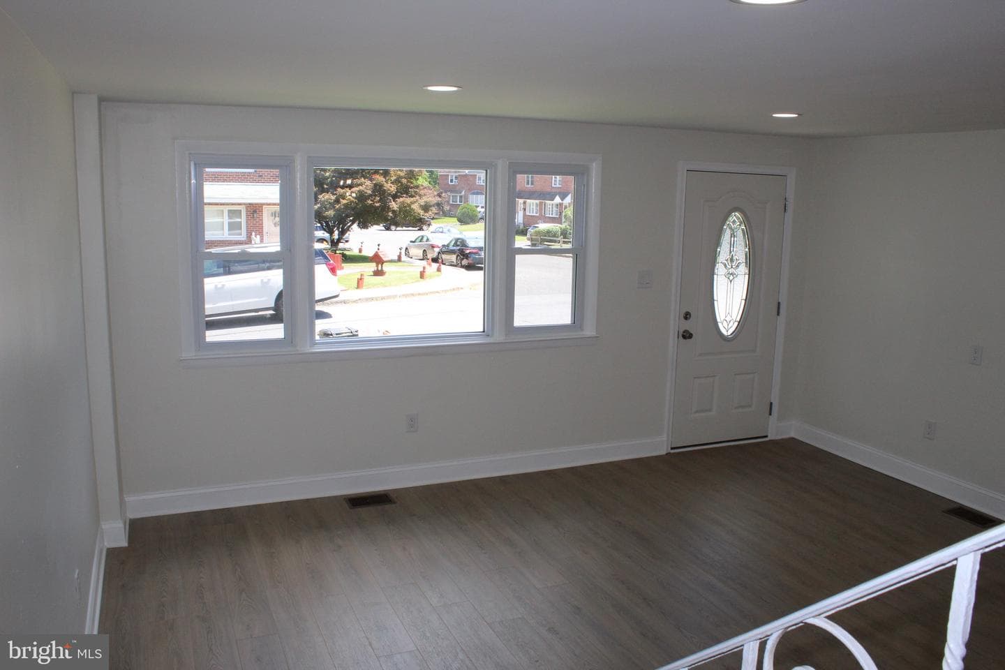 412 Roberta Avenue photo 3