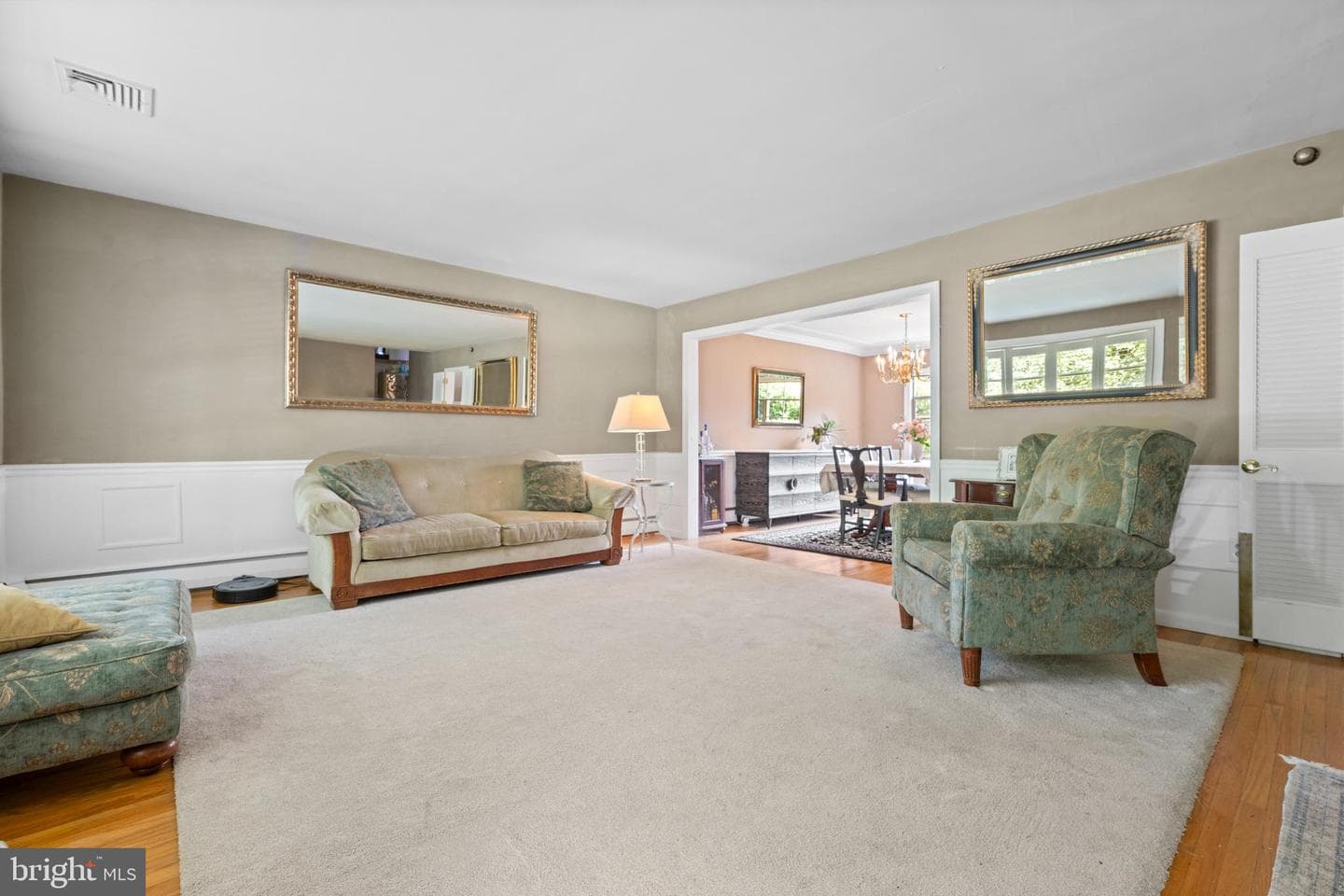 260 Avon Road photo 4