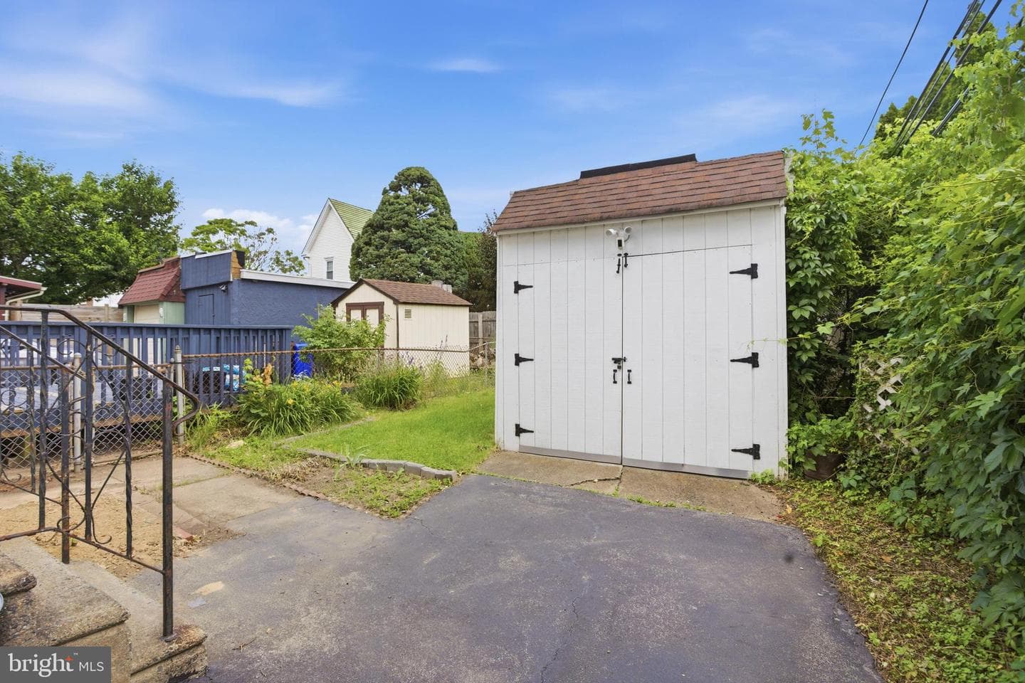 109 Shadeland Avenue photo 22