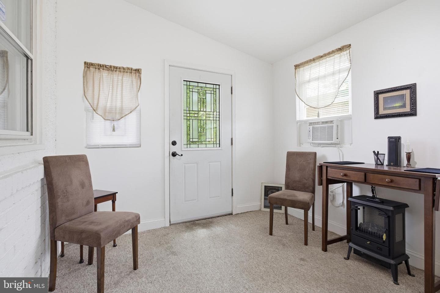 109 Shadeland Avenue photo 4