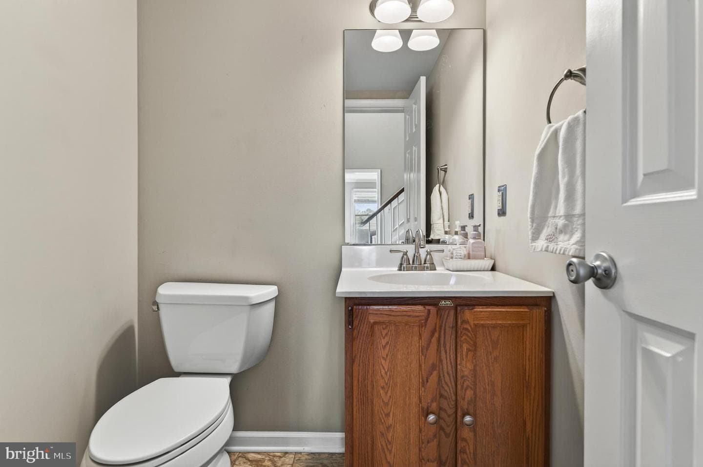 105 Grace Lane photo 17