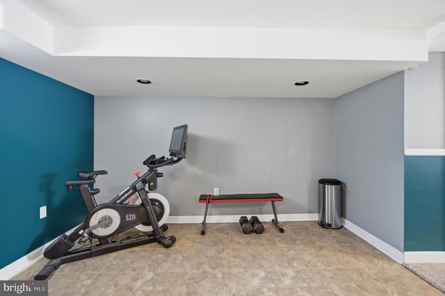 2574 Stoneybrook Lane photo 21