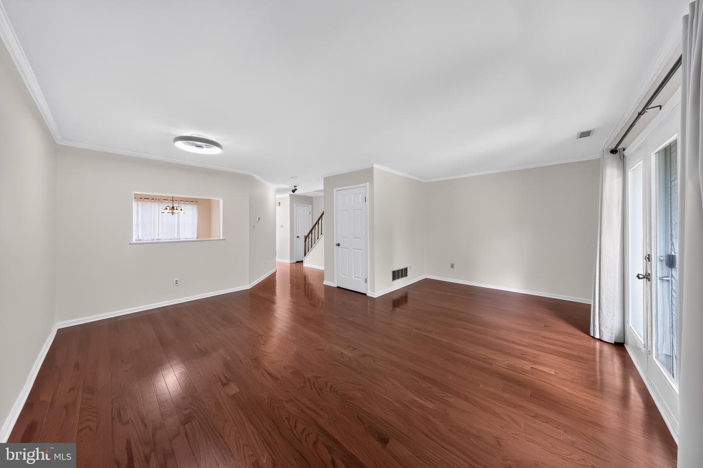 1005 N Glen Drive #1005 photo 9