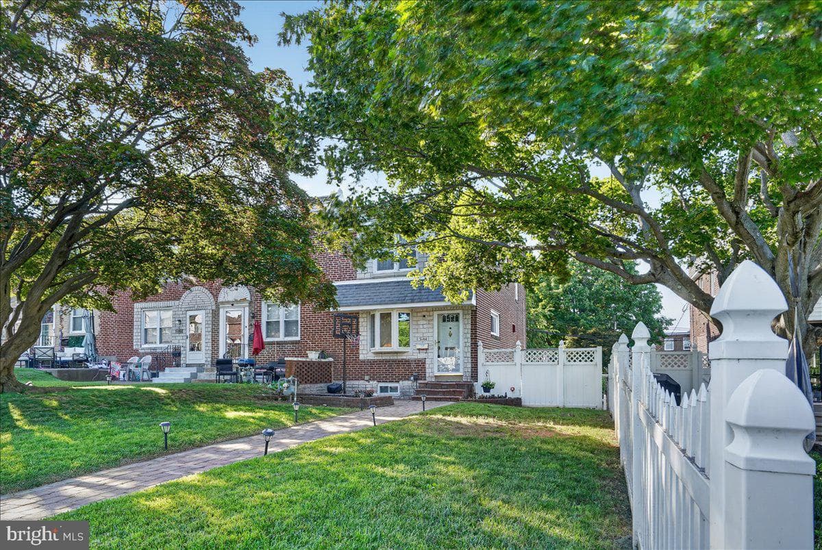 5144 Whitehall Drive photo 9