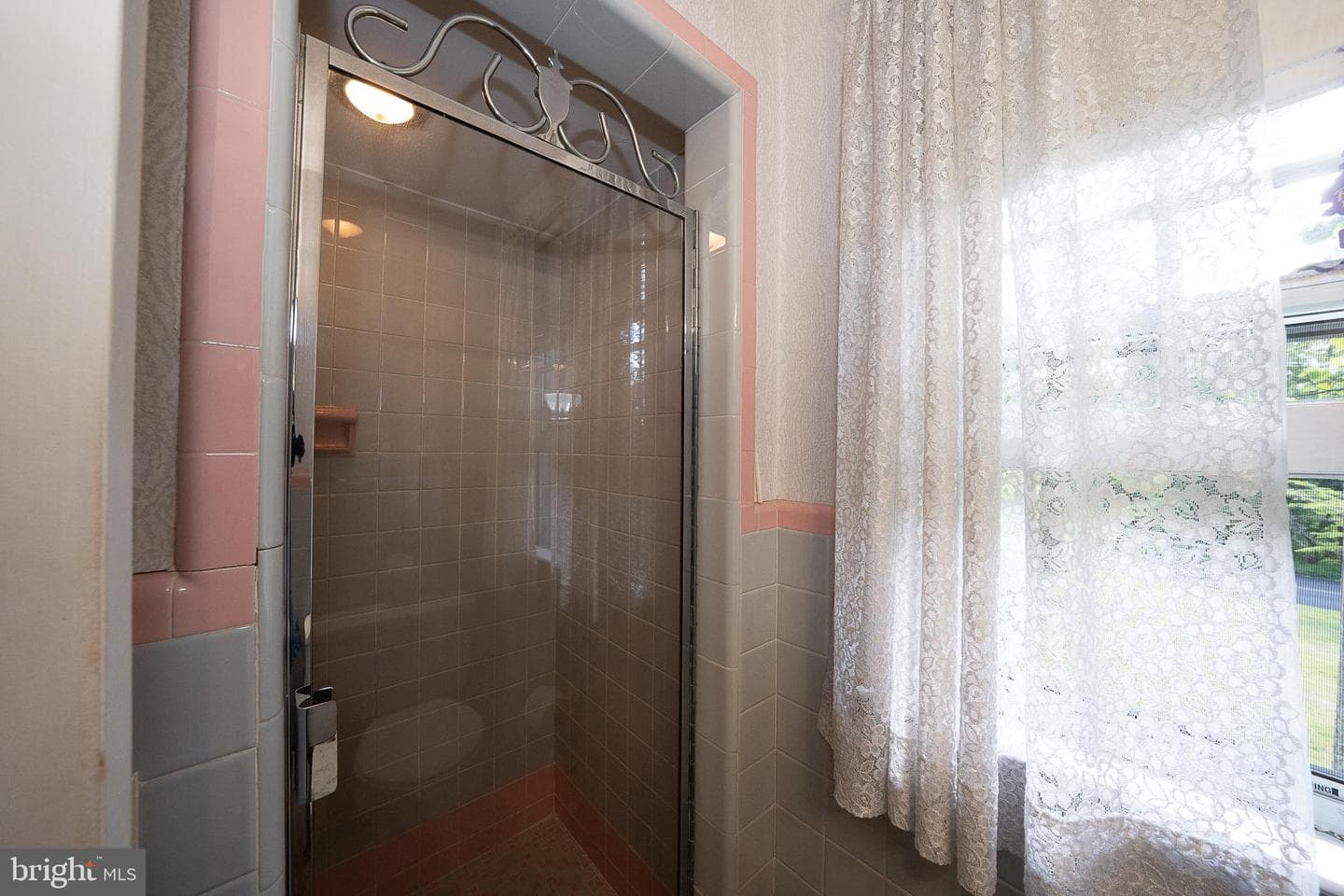 302 Earles Lane photo 21