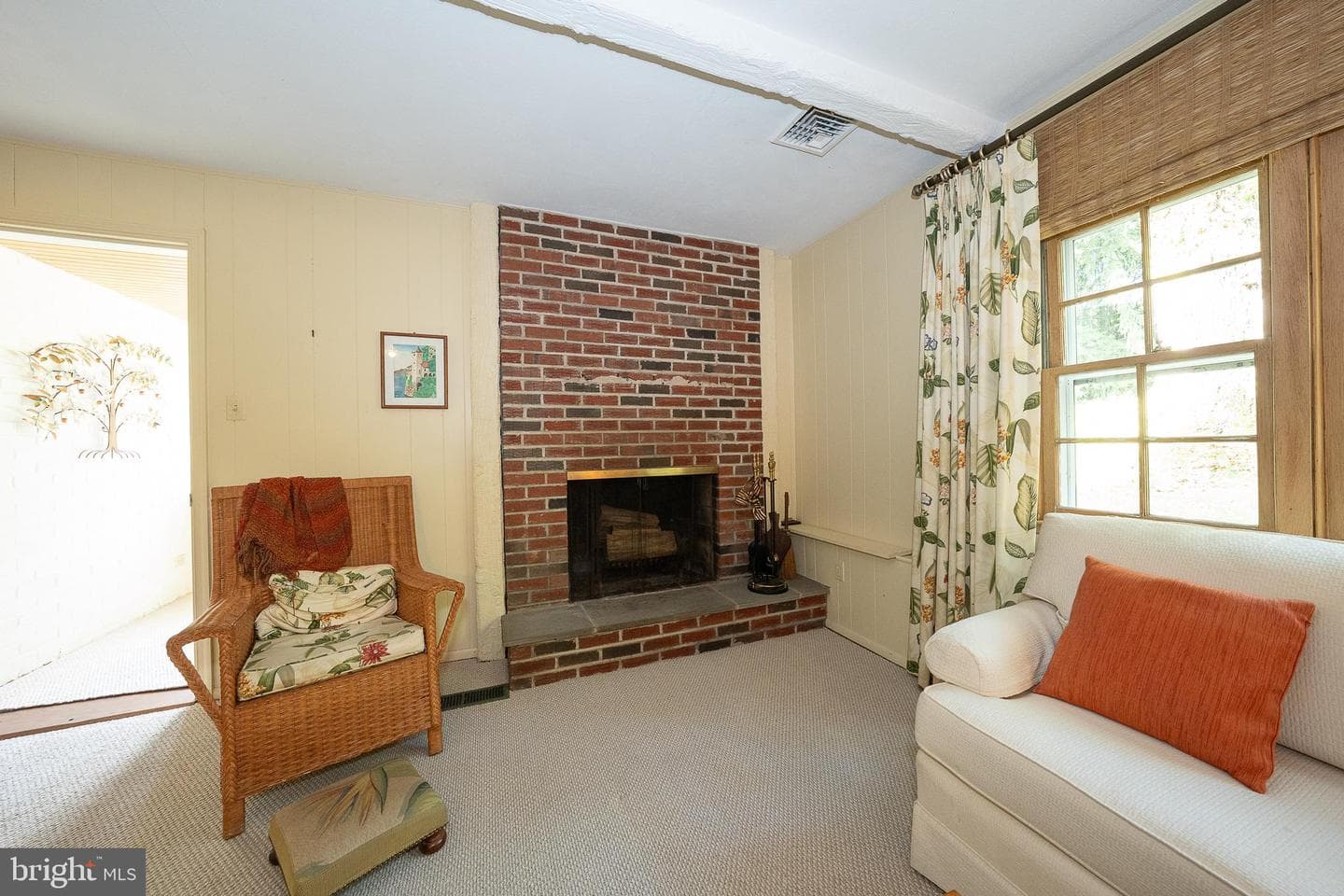302 Earles Lane photo 32