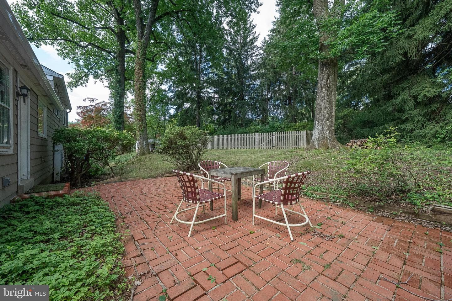 302 Earles Lane photo 7