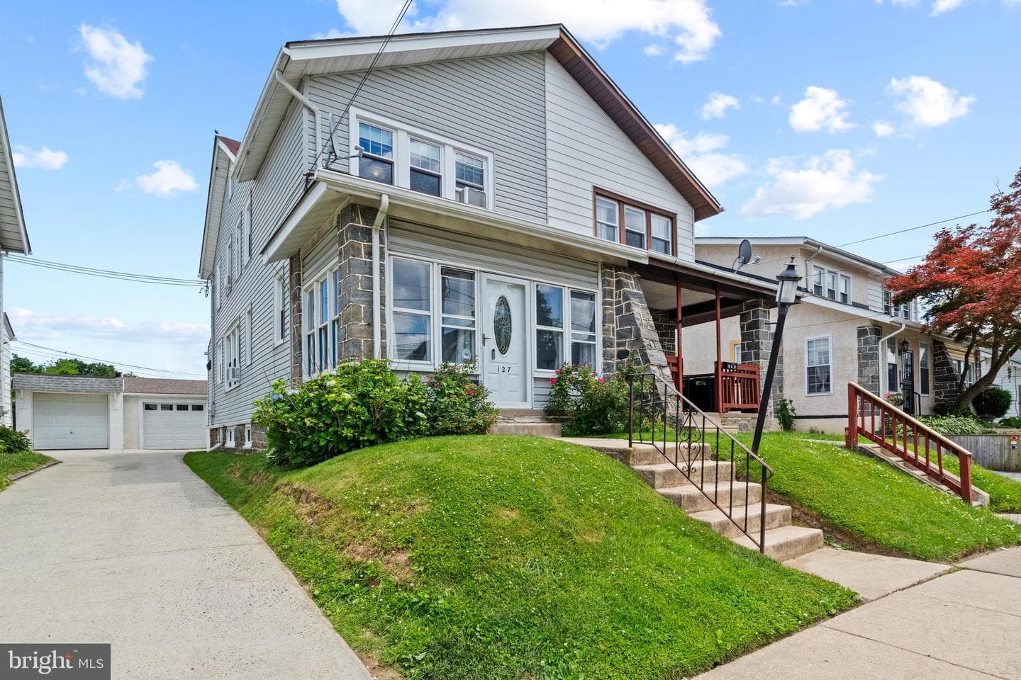 127 S Eagle Road