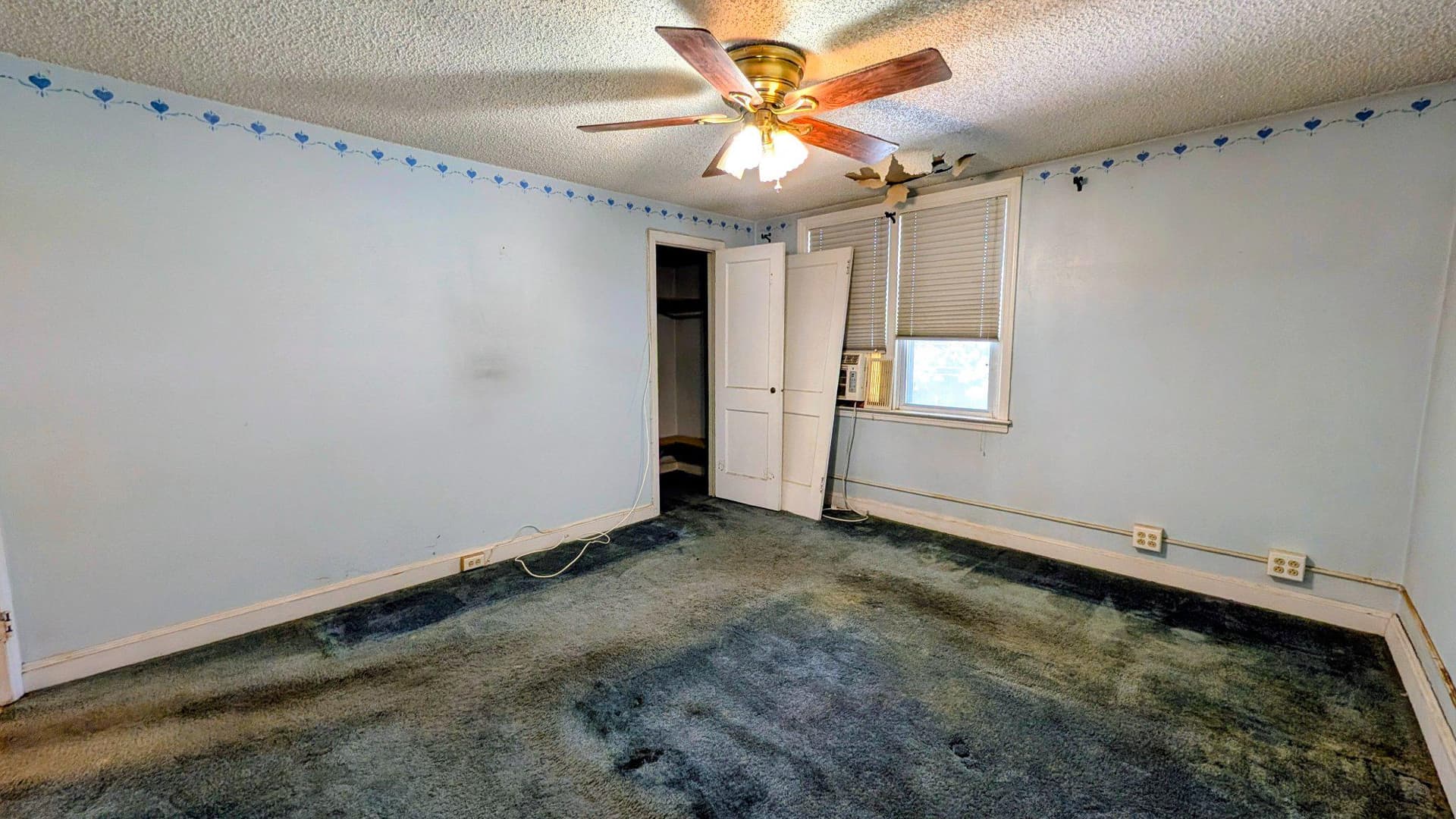 452 Westmont Drive photo 13