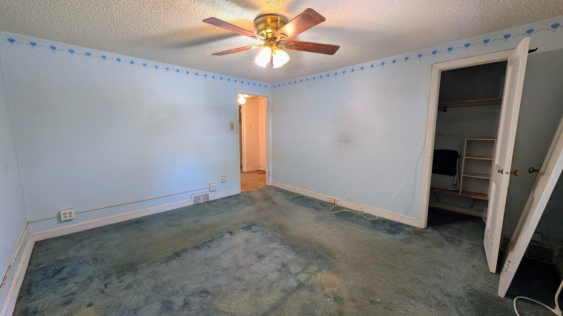 452 Westmont Drive photo 14