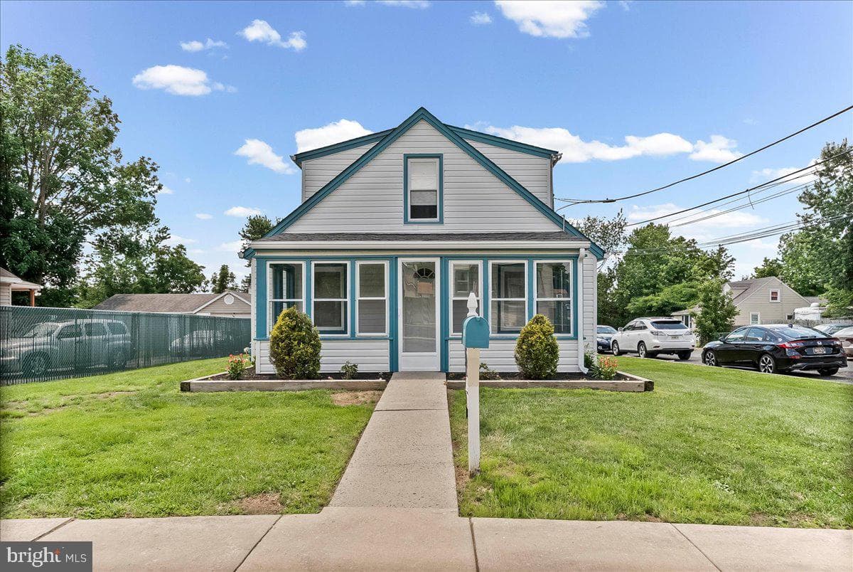 1242 Chestnut Street, Marcus Hook