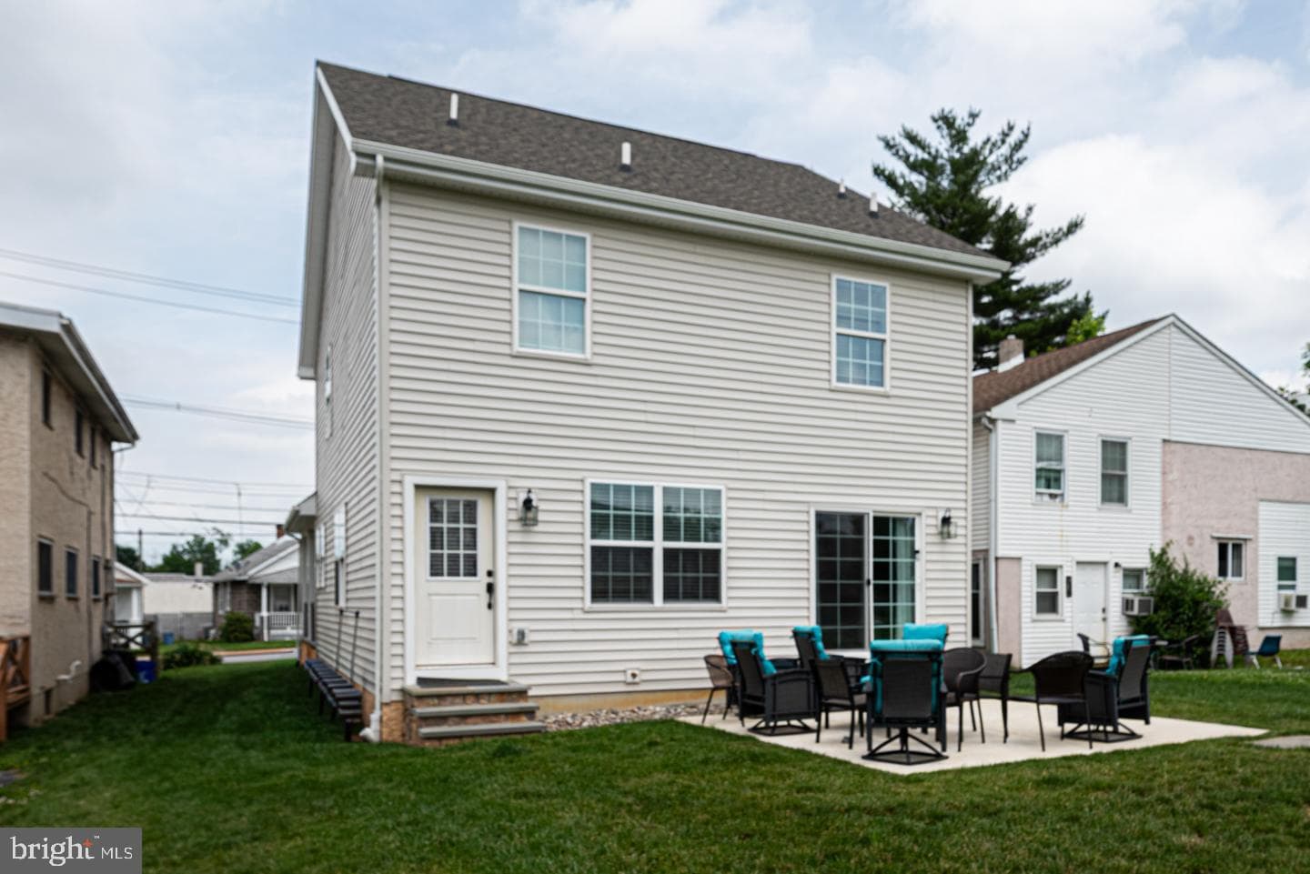 207 2nd Avenue photo 39