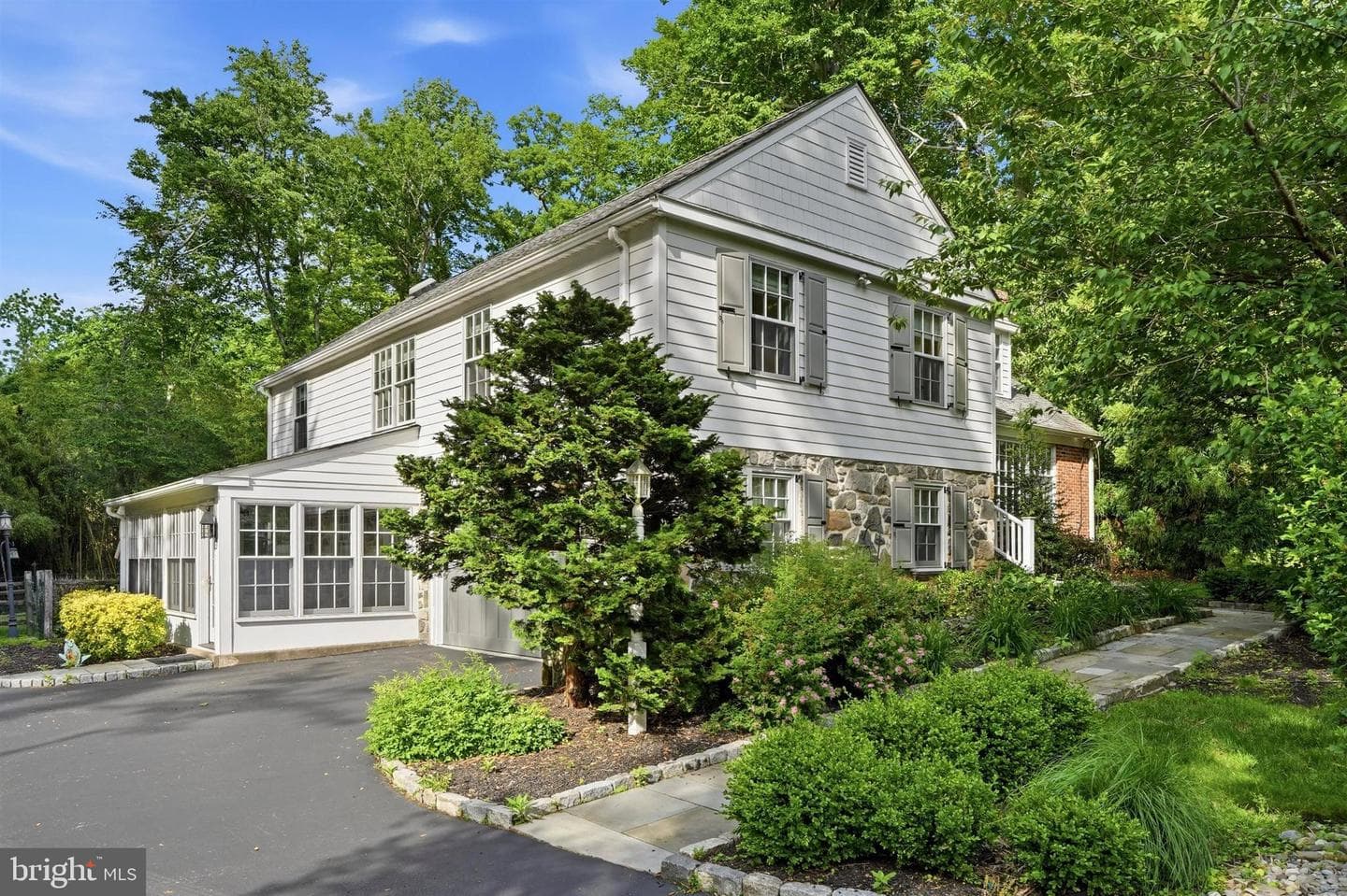 209 Hardwicke Lane photo 3