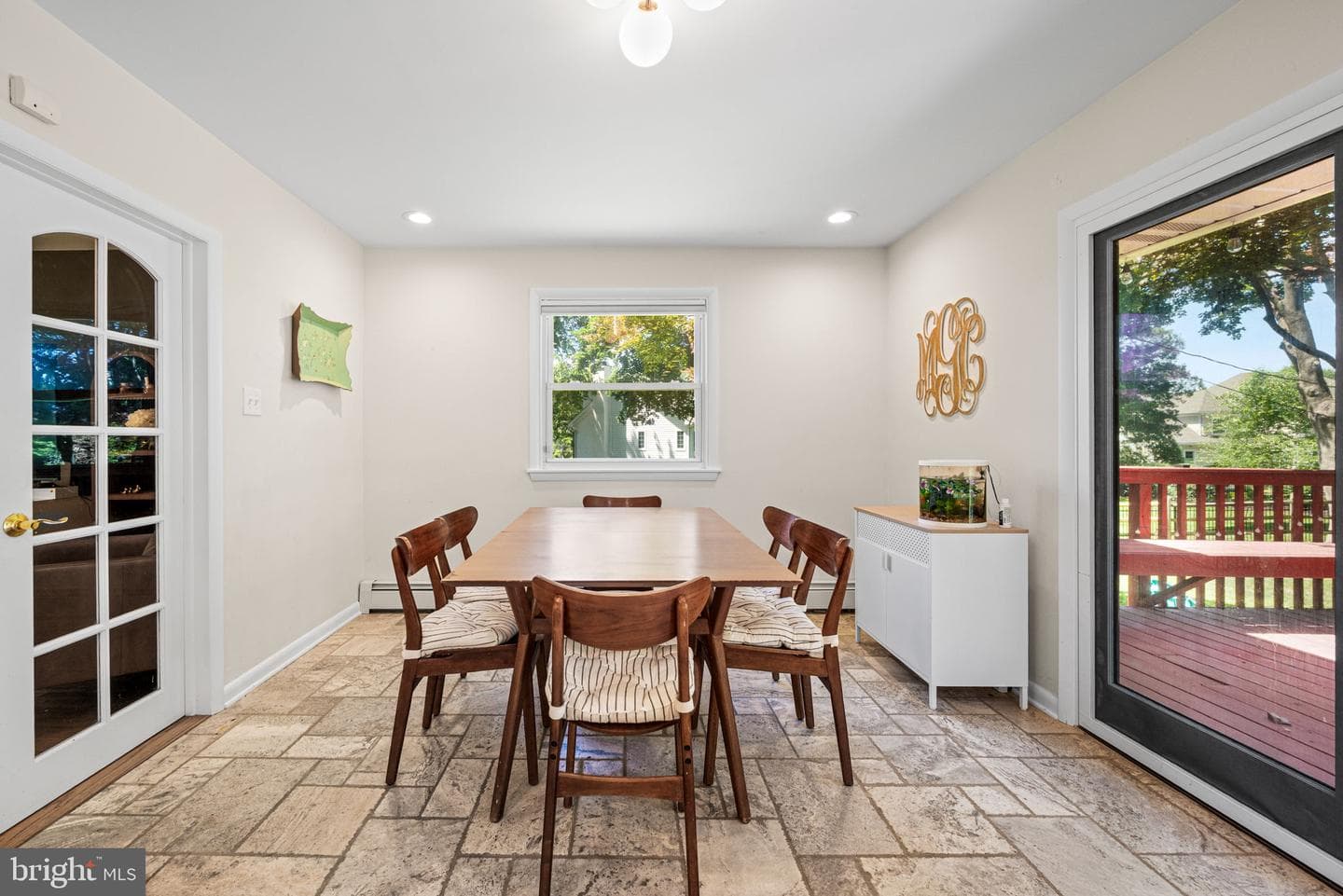 416 Yorkshire Road photo 12