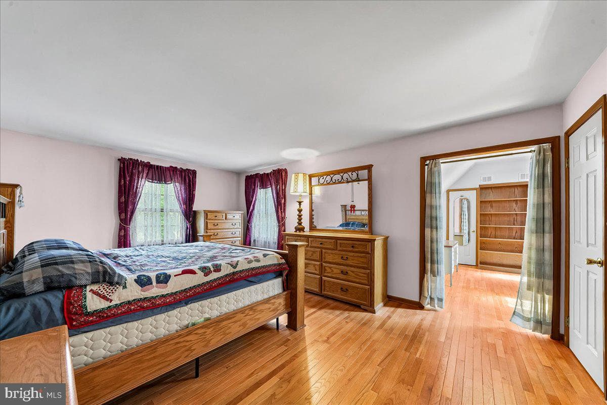 1577 Spring Meadow Lane photo 15