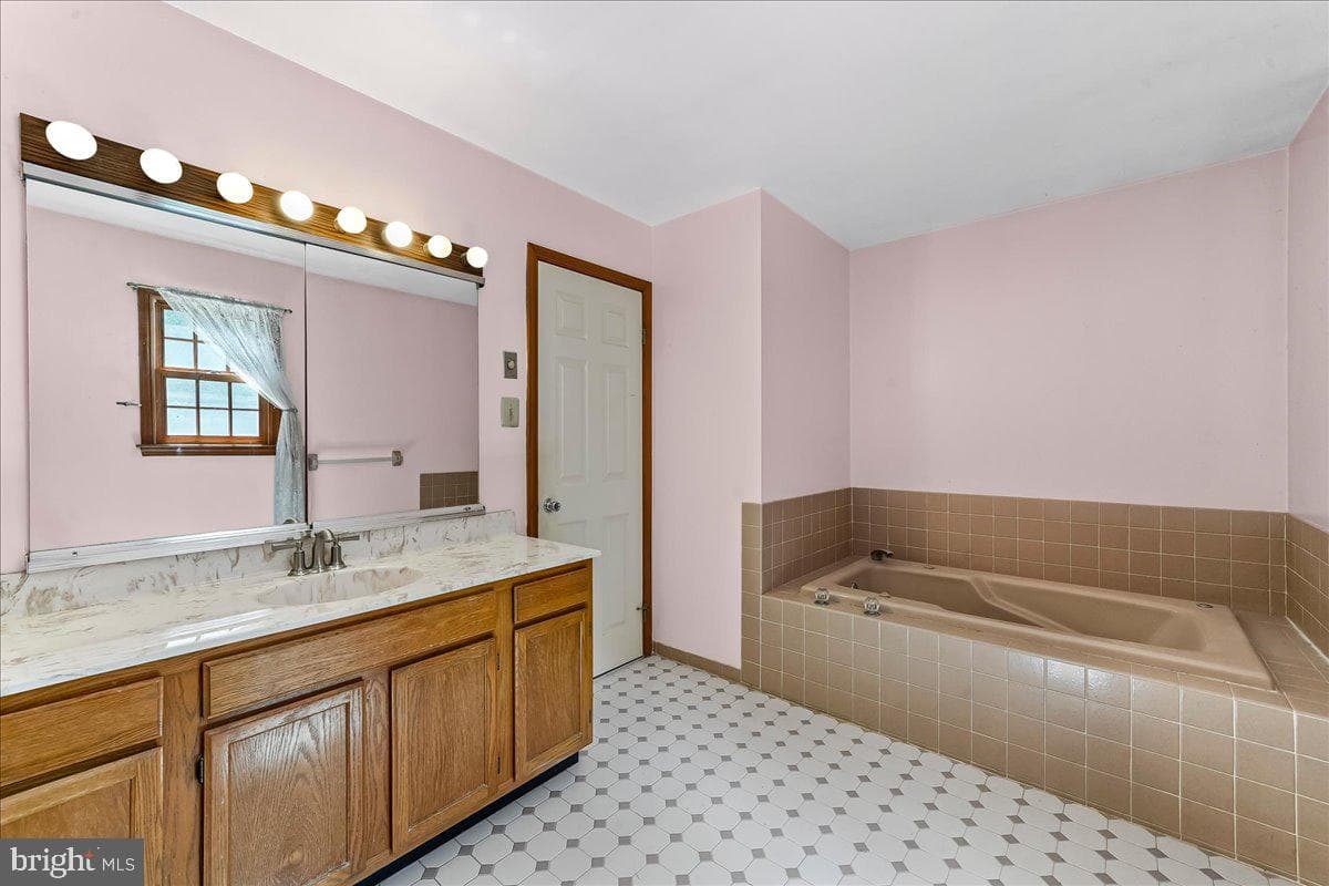 1577 Spring Meadow Lane photo 19