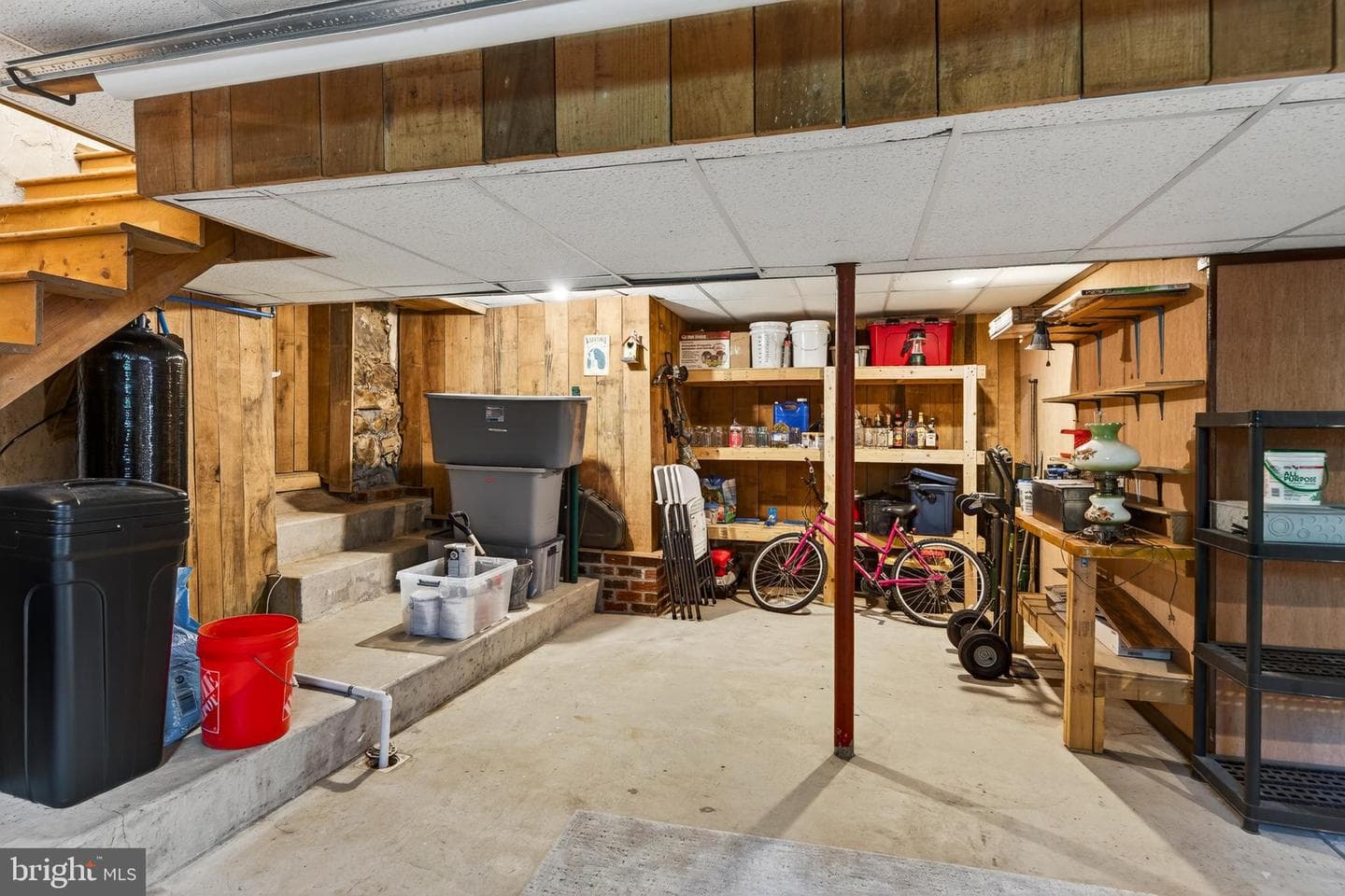 866 Shavertown Road photo 38