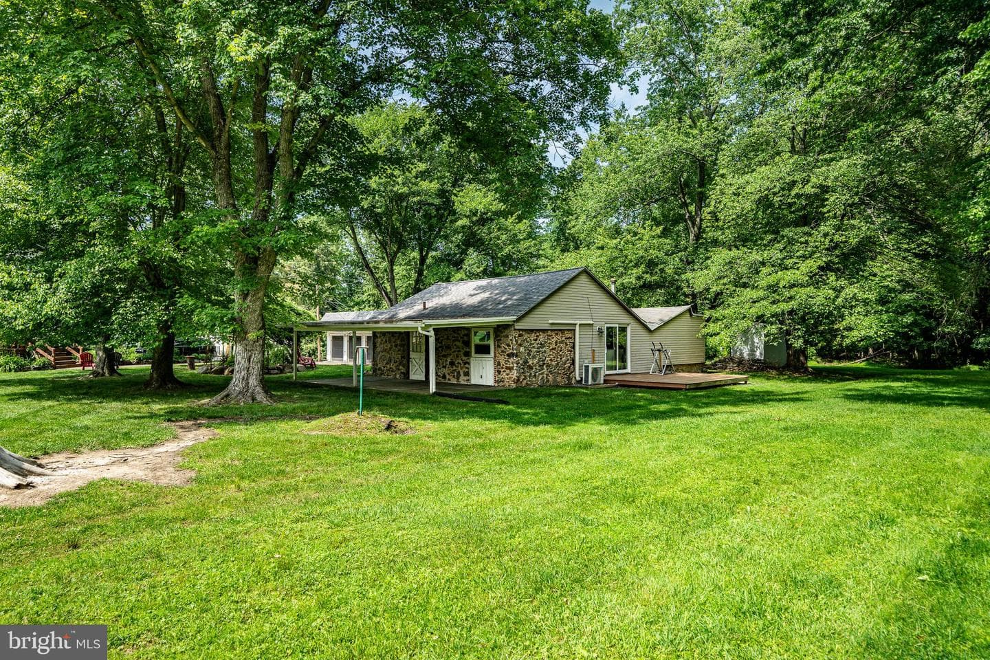 866 Shavertown Road photo 68