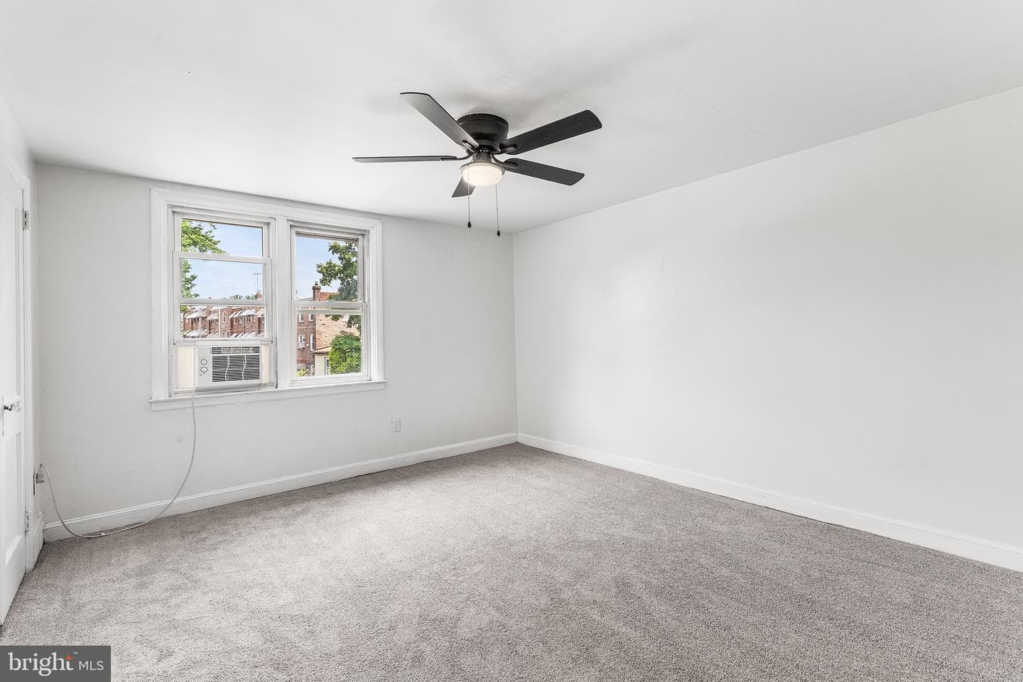 390 Glen Cove photo 14