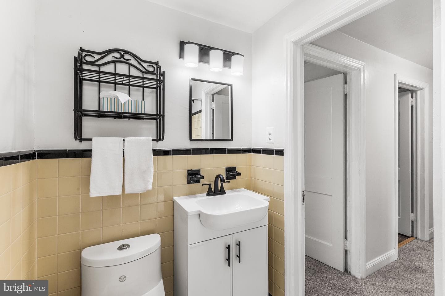 390 Glen Cove photo 20