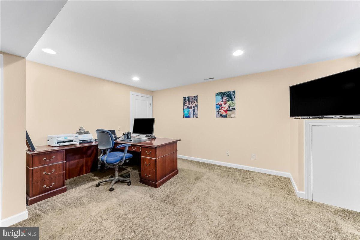 39 Maple Ln photo 37