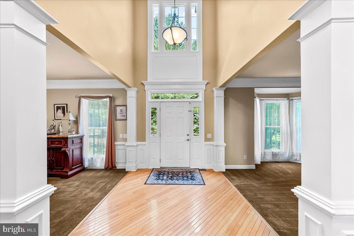 39 Maple Ln photo 8