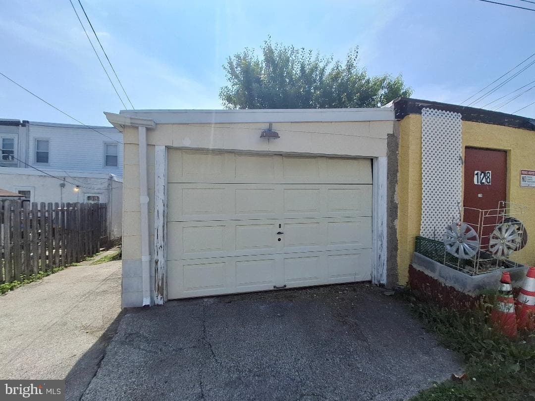 130 Westdale Road photo 3