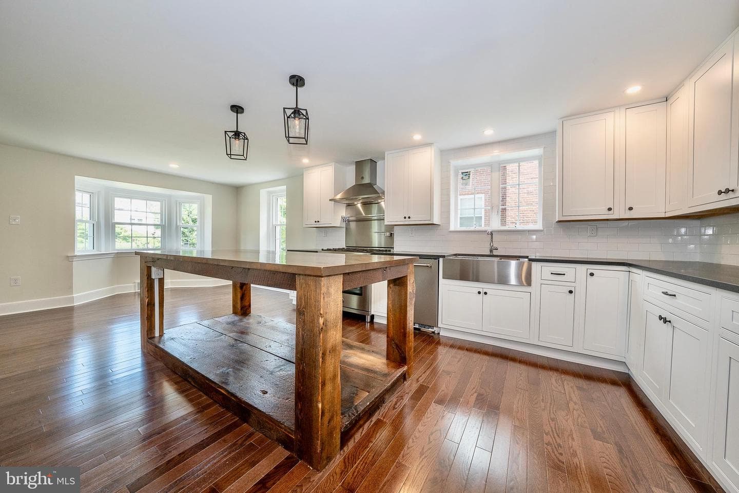 2842 Haverford Road photo 15