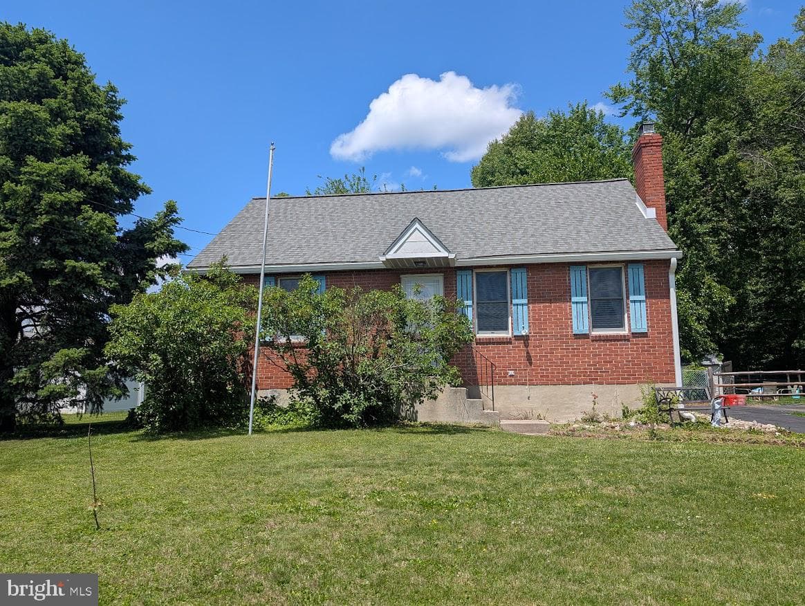 1129 Providence Road, Springfield
