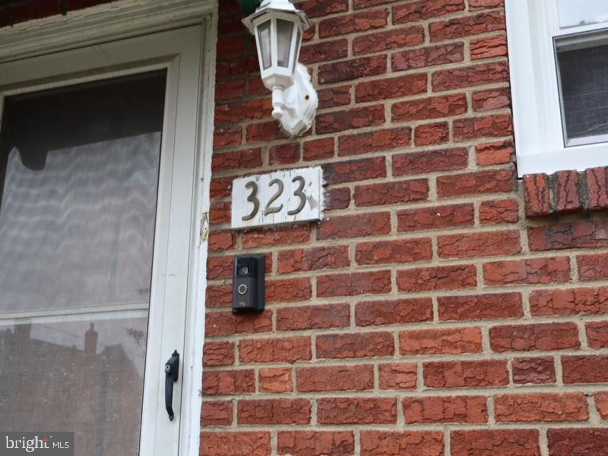 323 N Maple Avenue, Lansdowne